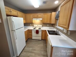 8338 Rudolph Rd in Charlotte, NC - Building Photo - Building Photo