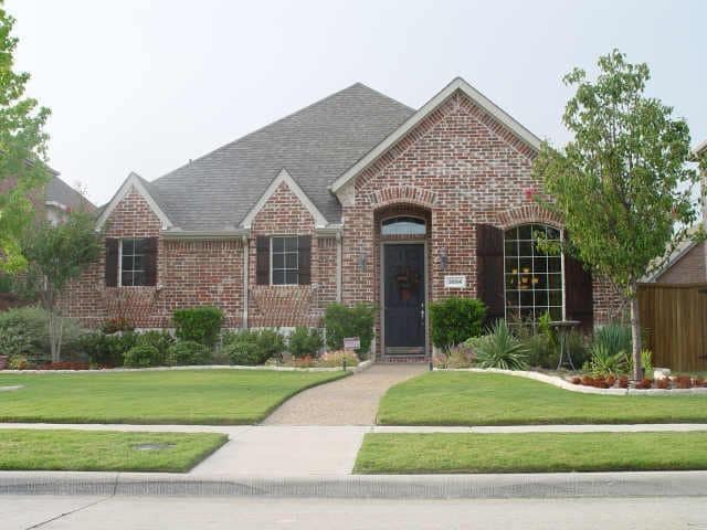 property at 3894 Johnson St