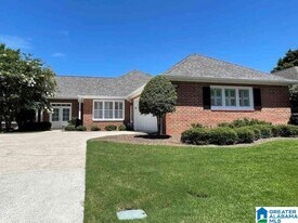 4205 Vestview Cir in Vestavia Hills, AL - Building Photo