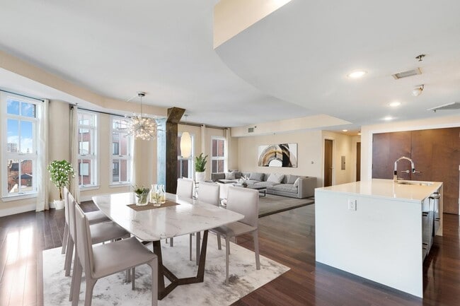 property at 601 Observer Hwy