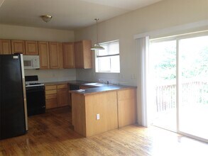 3683 Iris Ave in Boulder, CO - Building Photo - Building Photo