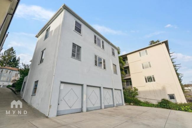 property at 848 Erie St