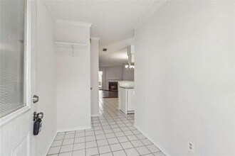 6658 Witherington Ct NW in Norcross, GA - Foto de edificio - Building Photo