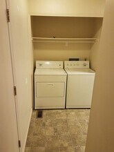 932 Azure Cir in Colorado Springs, CO - Building Photo - Building Photo