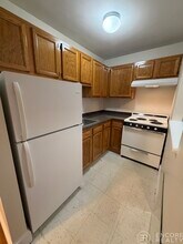 48 Lancaster Ter in Brookline, MA - Building Photo - Building Photo