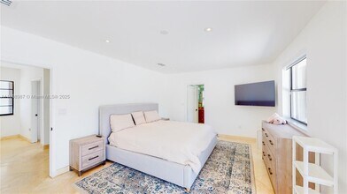 19140 N Bay Rd in Sunny Isles Beach, FL - Building Photo - Building Photo