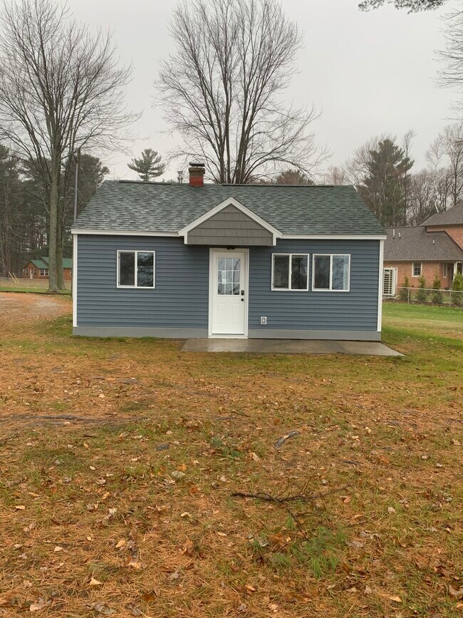 7335 Lakewood Haven Ct Rentals in Applegate, MI