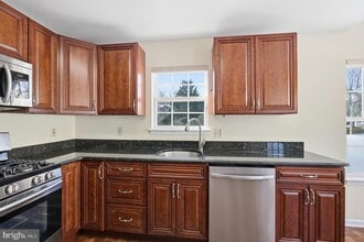 56 Camellia Ct in Newtown, PA - Building Photo - Building Photo