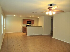 822 Grand Plains Dr in Houston, TX - Building Photo - Building Photo