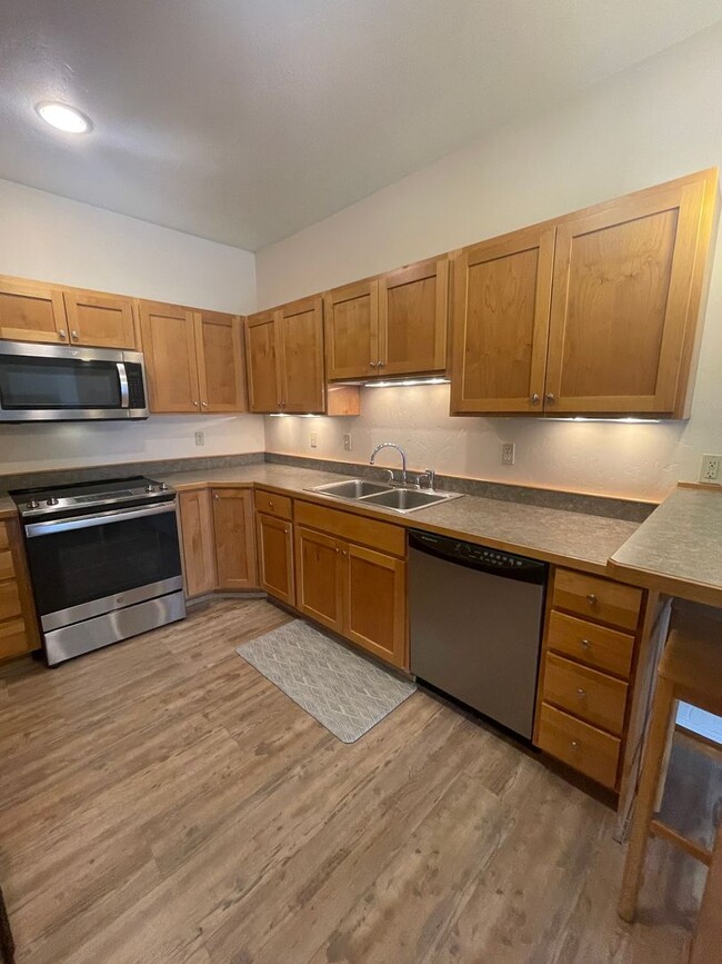 property at 6227 Shiloh Avenue Unit C