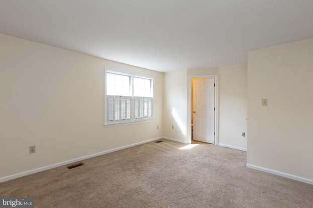 8010 Harbor Pl in Frederick, MD - Building Photo - Building Photo