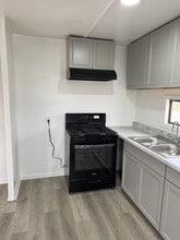 20096 Enid St in Stevinson, CA - Building Photo - Building Photo