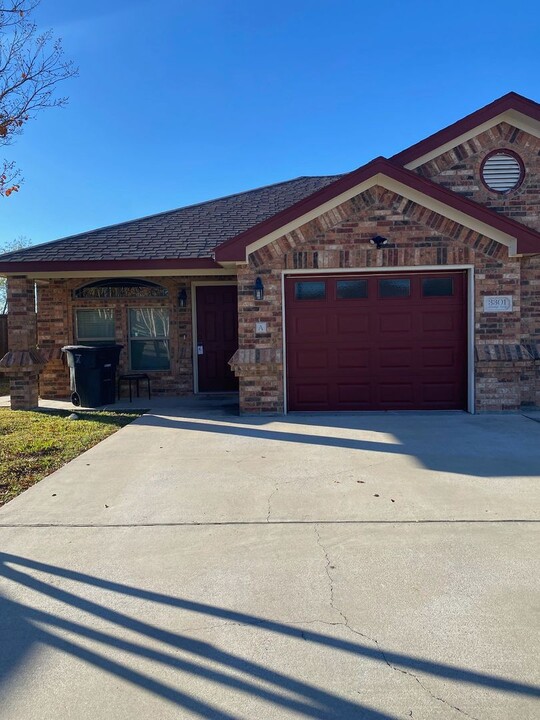 3301 Lineage Loop in Killeen, TX - Building Photo