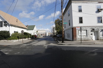 417 Granite St in Manchester, NH - Building Photo - Building Photo