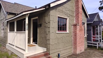 216 Park St in Pacific Grove, CA - Building Photo