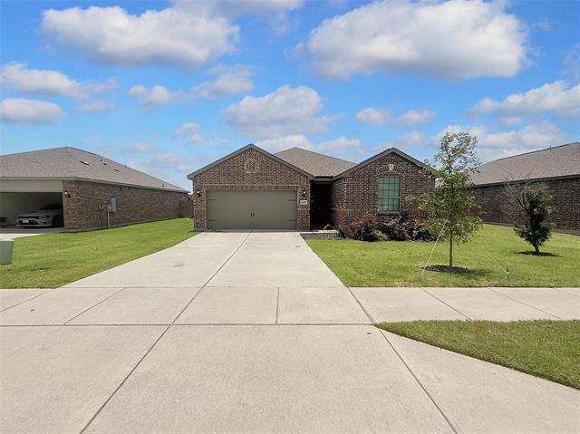 property at 1409 Park Trails Blvd