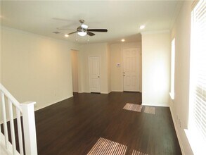 17100 Gibbons Path in Pflugerville, TX - Building Photo - Building Photo