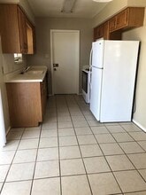 7910 White Blvd in Abilene, TX - Building Photo - Building Photo