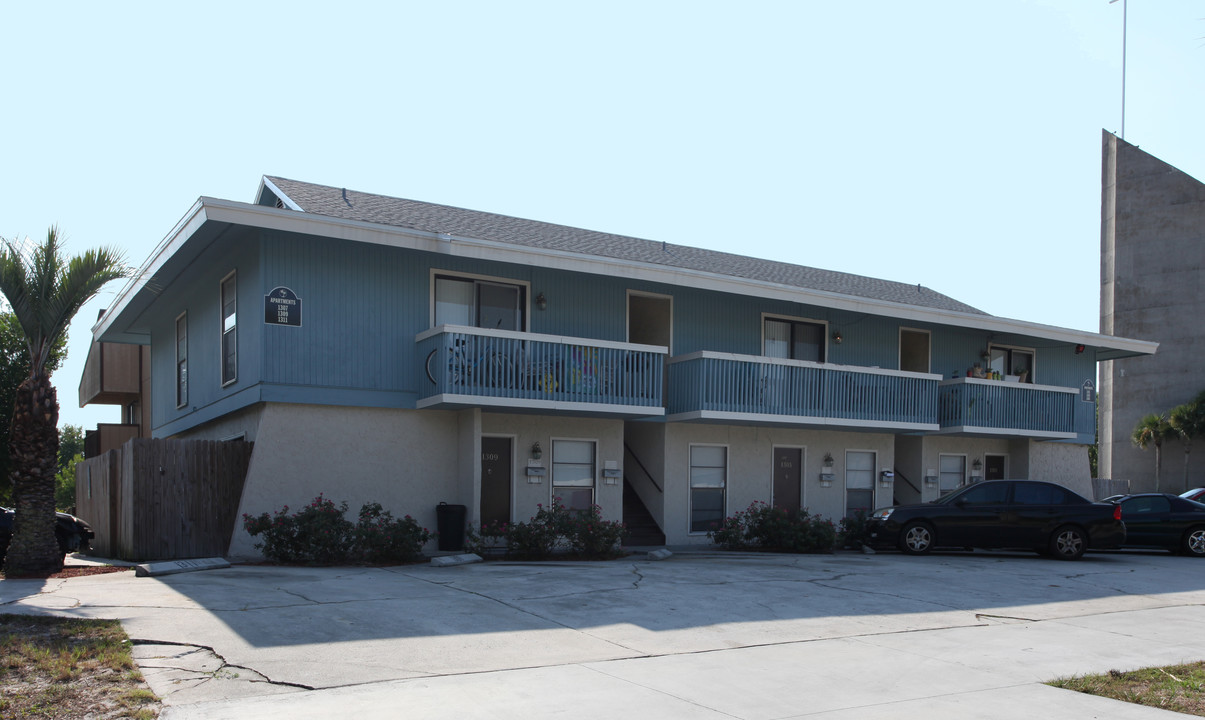 K-sea Cove Apartments in Jacksonville Beach, FL - Building Photo