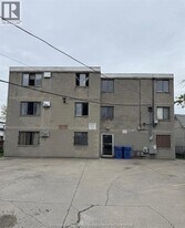 536 Aylmer Ave in Windsor, ON - Building Photo