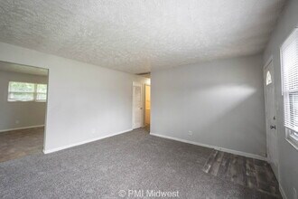 4719 Calhoun St in Indianapolis, IN - Building Photo - Building Photo