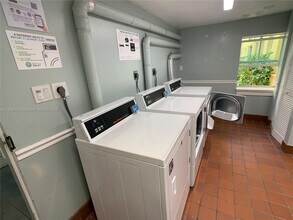 1308 Drexel Ave in Miami Beach, FL - Building Photo - Building Photo