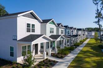 The Collective at Archer in Gainesville, FL - Foto de edificio - Building Photo