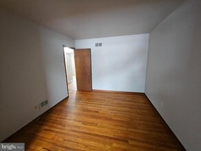 1317 Garfield Dr in Dover, DE - Building Photo - Building Photo