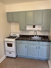 1129 Gleneagle Rd, Unit 1129B in Baltimore, MD - Foto de edificio - Building Photo
