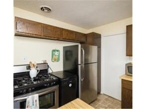 5412 Maryland Ave N in Minneapolis, MN - Building Photo - Building Photo