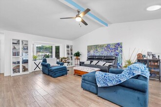 10105 Briar Cir in Hudson, FL - Building Photo - Building Photo