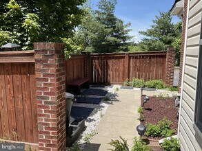 117 Leather Fern Way in Frederick, MD - Foto de edificio - Building Photo