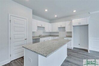 329 Gov Gwinnett Way in Pooler, GA - Building Photo - Building Photo