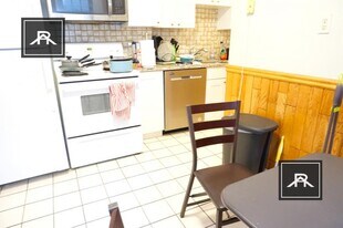 153 Strathmore Rd in Boston, MA - Building Photo