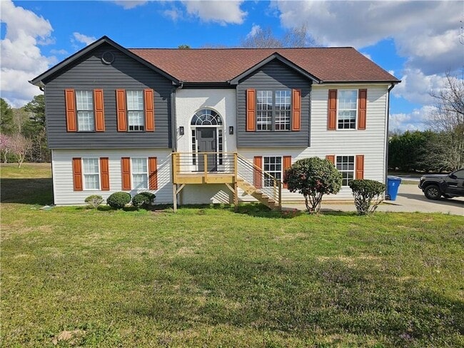 1222 Paiute Ct in Dacula, GA - Building Photo - Building Photo