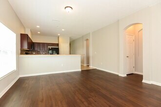 5723 white Trillium Loop in Land O Lakes, FL - Building Photo - Building Photo