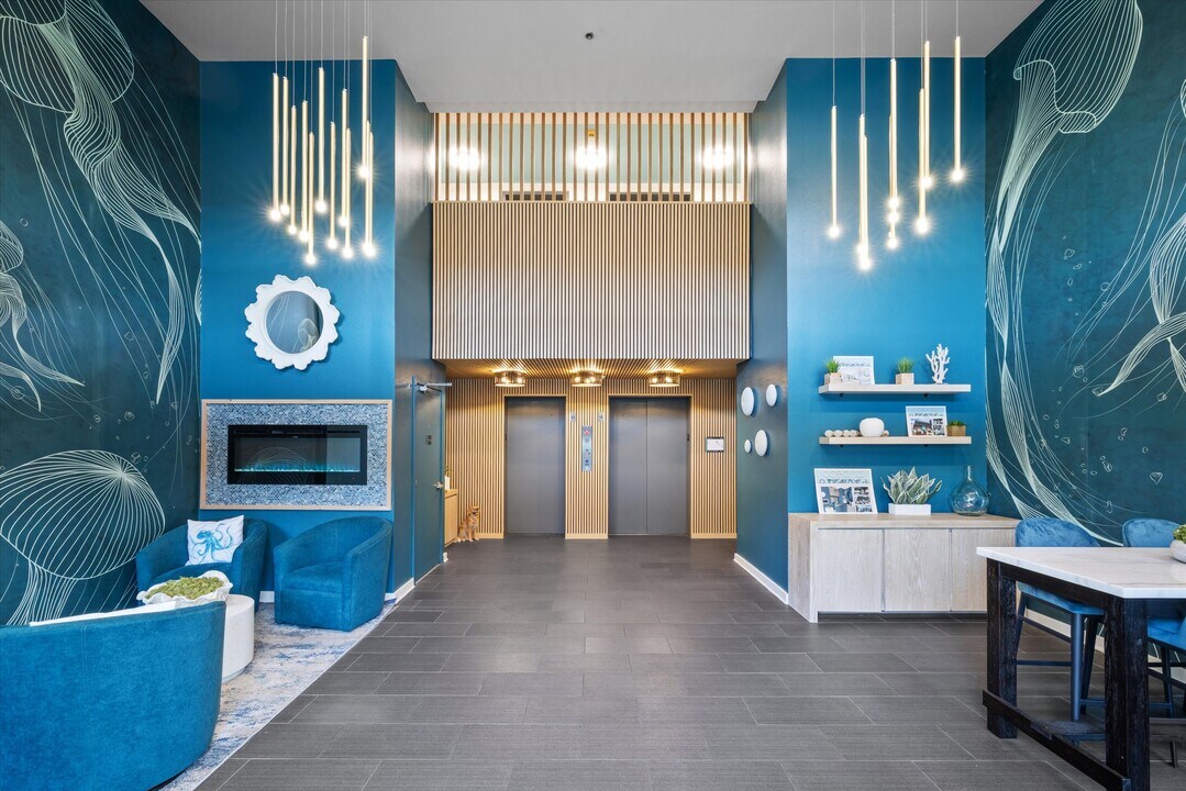 Oceana in Seattle, WA - Building Photo