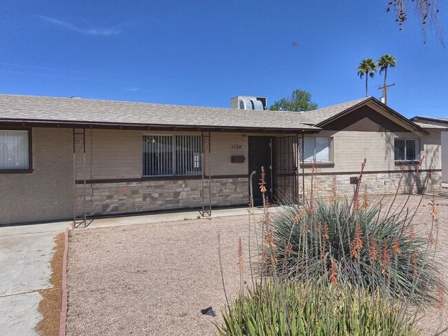 1138 W Romo Jones St in Tempe, AZ - Building Photo - Building Photo