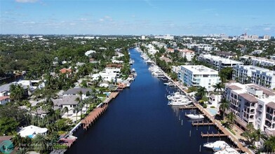 1770 E Las Olas Blvd in Fort Lauderdale, FL - Foto de edificio - Building Photo