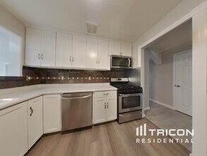 308 Grape St in Vacaville, CA - Building Photo - Building Photo