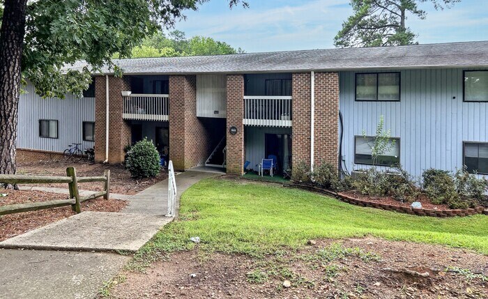1022 Sandlin Pl in Raleigh, NC - Building Photo
