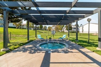 Chaparral Apartments in Palmdale, CA - Building Photo - Building Photo