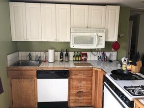 100 Carlton Rd in Charlottesville, VA - Building Photo - Building Photo