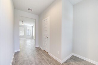 2623 Finley Ln in Rosenberg, TX - Foto de edificio - Building Photo