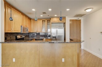 8255 S Las Vegas Blvd in Las Vegas, NV - Building Photo - Building Photo