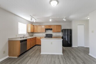 4234 Hovenweep Dr in Indianapolis, IN - Building Photo - Building Photo