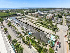 625 Casa Loma Blvd in Boynton Beach, FL - Building Photo - Building Photo