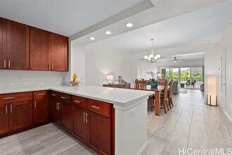 361 Kailua Rd in Kailua, HI - Foto de edificio - Building Photo