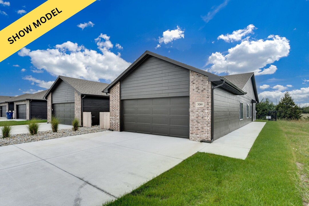 4822 N Vassar Ave in Wichita, KS - Building Photo