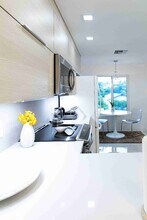 700 Misty Pines Cir in Naples, FL - Building Photo - Building Photo